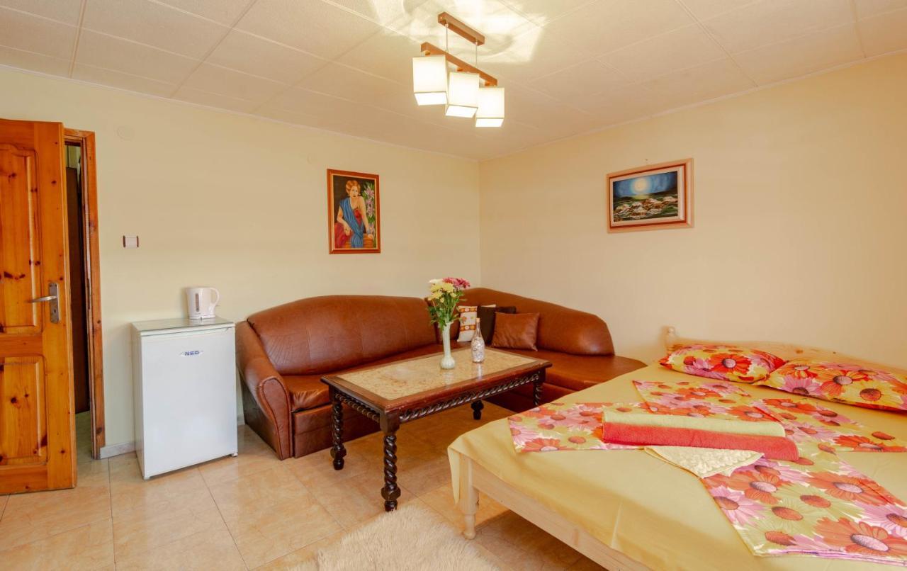 Fener Guest House Pomorie Ngoại thất bức ảnh
