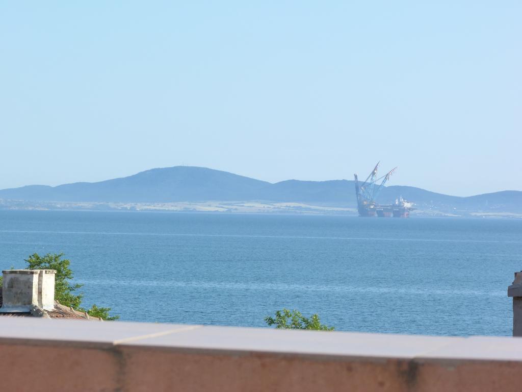 Fener Guest House Pomorie Ngoại thất bức ảnh