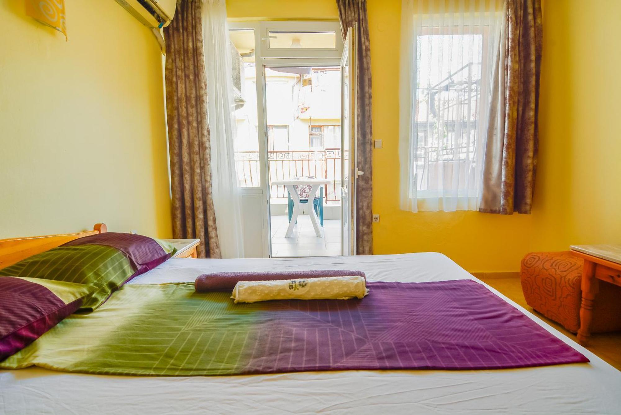 Fener Guest House Pomorie Ngoại thất bức ảnh